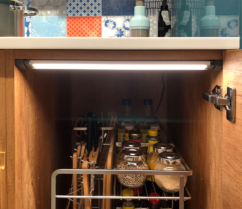 Top board&Sideboard mounting LED Cabinet Light