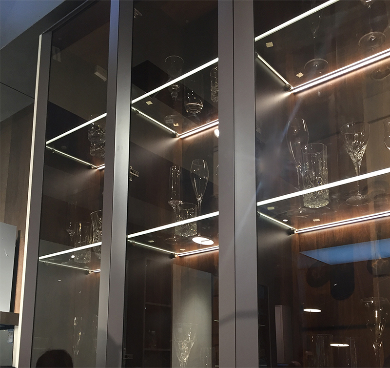 6-8mm thickness led glass shelf light