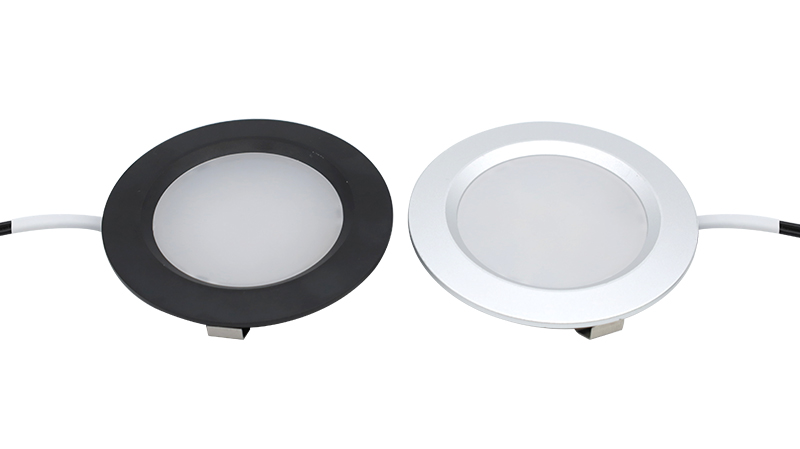 Recessed cabinet LED puck light