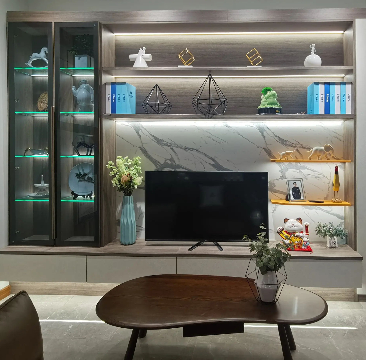 12V LED Glass shelf light-application