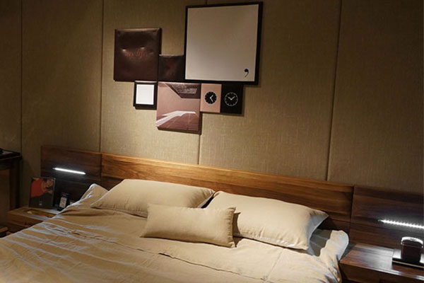 bedroom closet lights