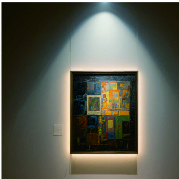 under cabinet spotlights